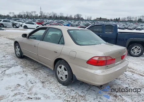 2000 Honda Accord 3.0 Ex from USA, damaged, VIN 1HGCG1655YA067024